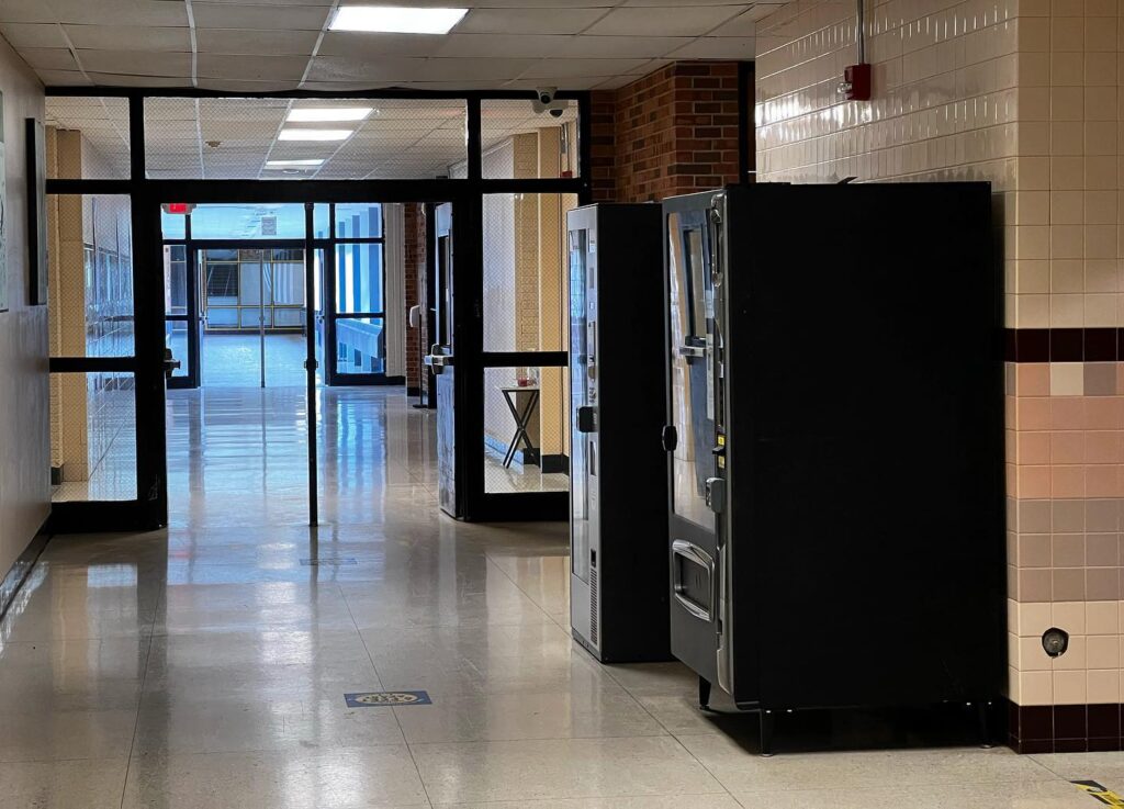 cheap vending machine in Albany
