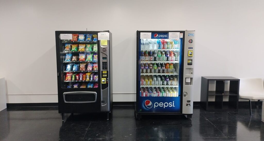 buy vending machine in Des Moines